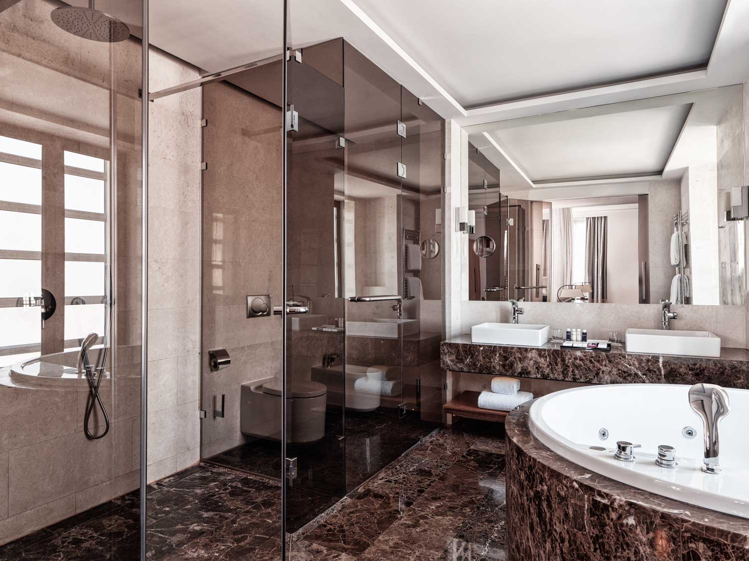 Presidential Bathroom